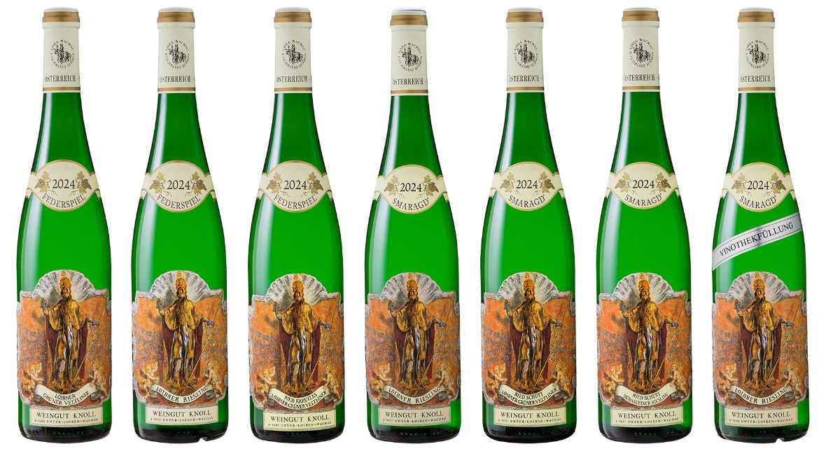 weingut-knoll-wine-lineup-7-bottles.png
